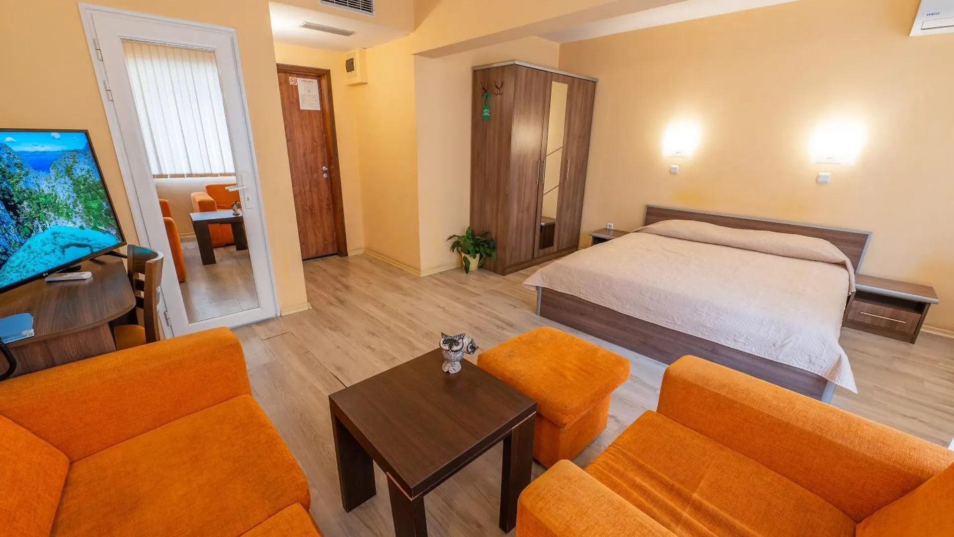 Family Hotel Gran Ivan Варна